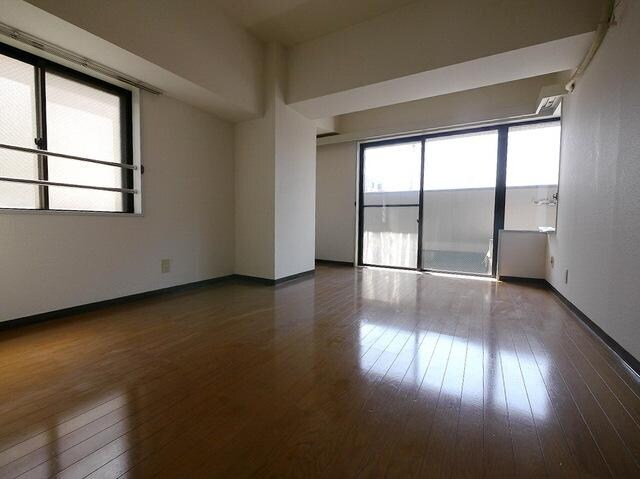 エソール戸田２２の物件内観写真