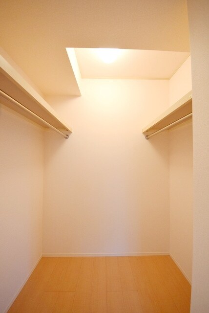 フォレストコート大宮の物件内観写真