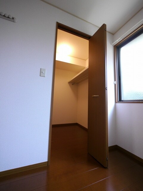 ＰＡＬＡＺＺＯ　ＤＩ　ＫＡＷＡＧＵＣＨＩの物件内観写真