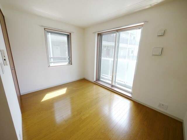 ヴァンヴェールの物件内観写真