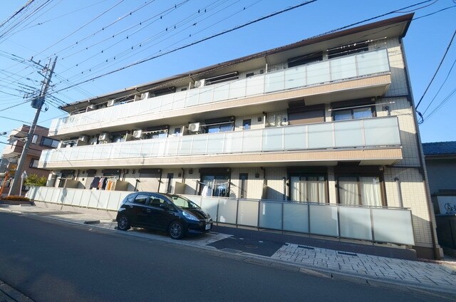 ルーヴル三橋　Ａの物件外観写真