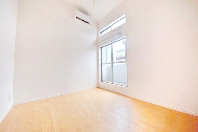 セカンドステージの物件内観写真