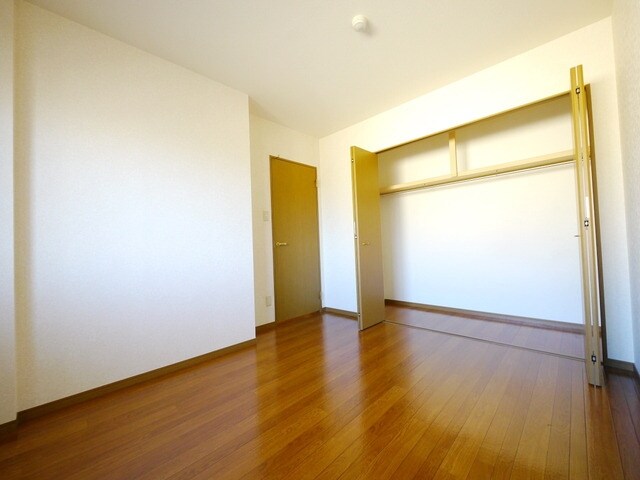 トゥジュール・ヴェールの物件内観写真