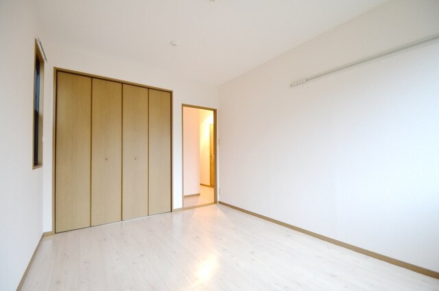 ヴァレンサ氷川Ｂ棟の物件内観写真