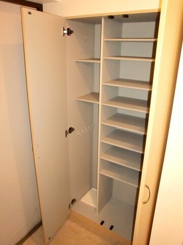 スパシエフィールドＳ新都心の物件内観写真