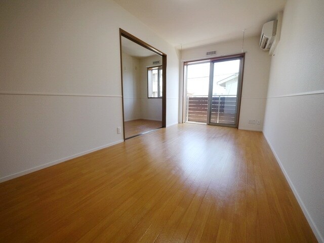 レグルス中央の物件内観写真