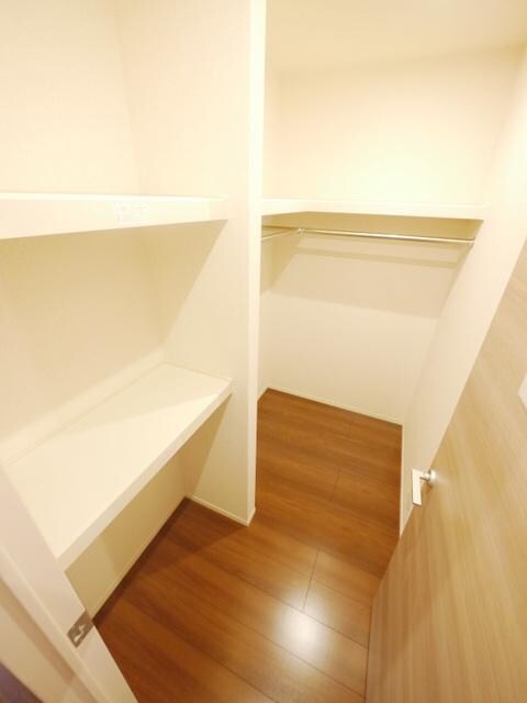 アストンガーデンの物件内観写真