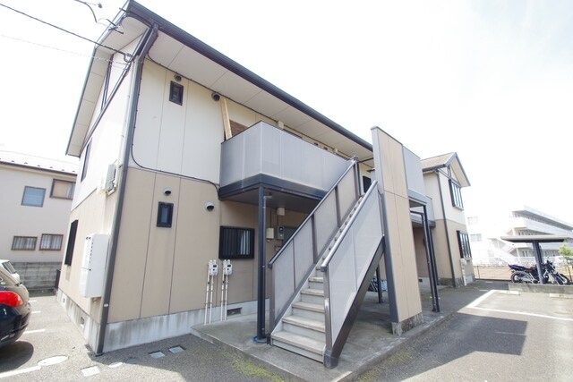 ヴィラ・KAZUの物件外観写真