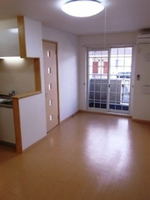 シャトレービサイドＢの物件内観写真