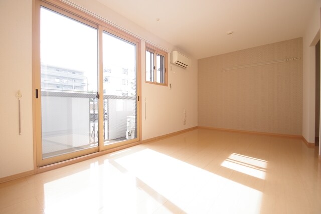 イーストウッドの物件内観写真