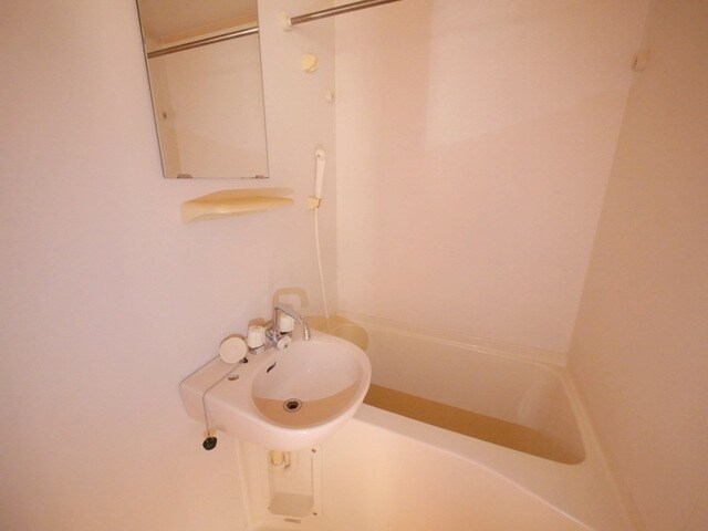 レオパレスＭＡＲＩＮＯの物件内観写真