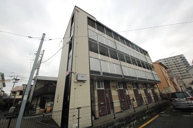 レオパレス友愛の物件外観写真