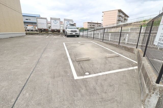 メゾンヴェルデの物件内観写真