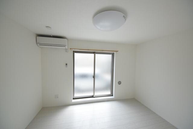 エレナ相武台下の物件内観写真