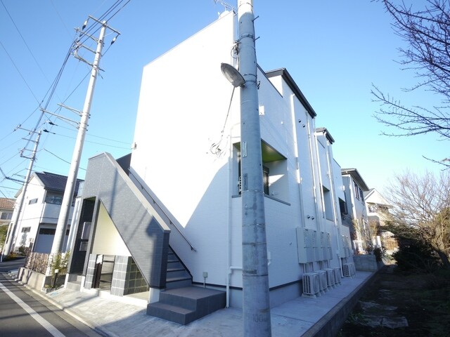 グリーンベルトの物件外観写真