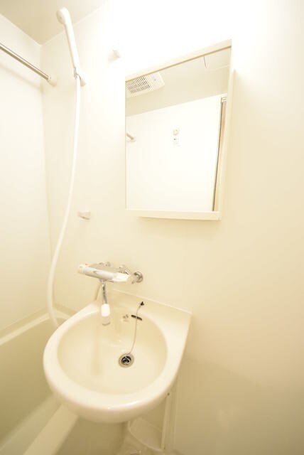 イーストガーデンリバーサイド町田の物件内観写真