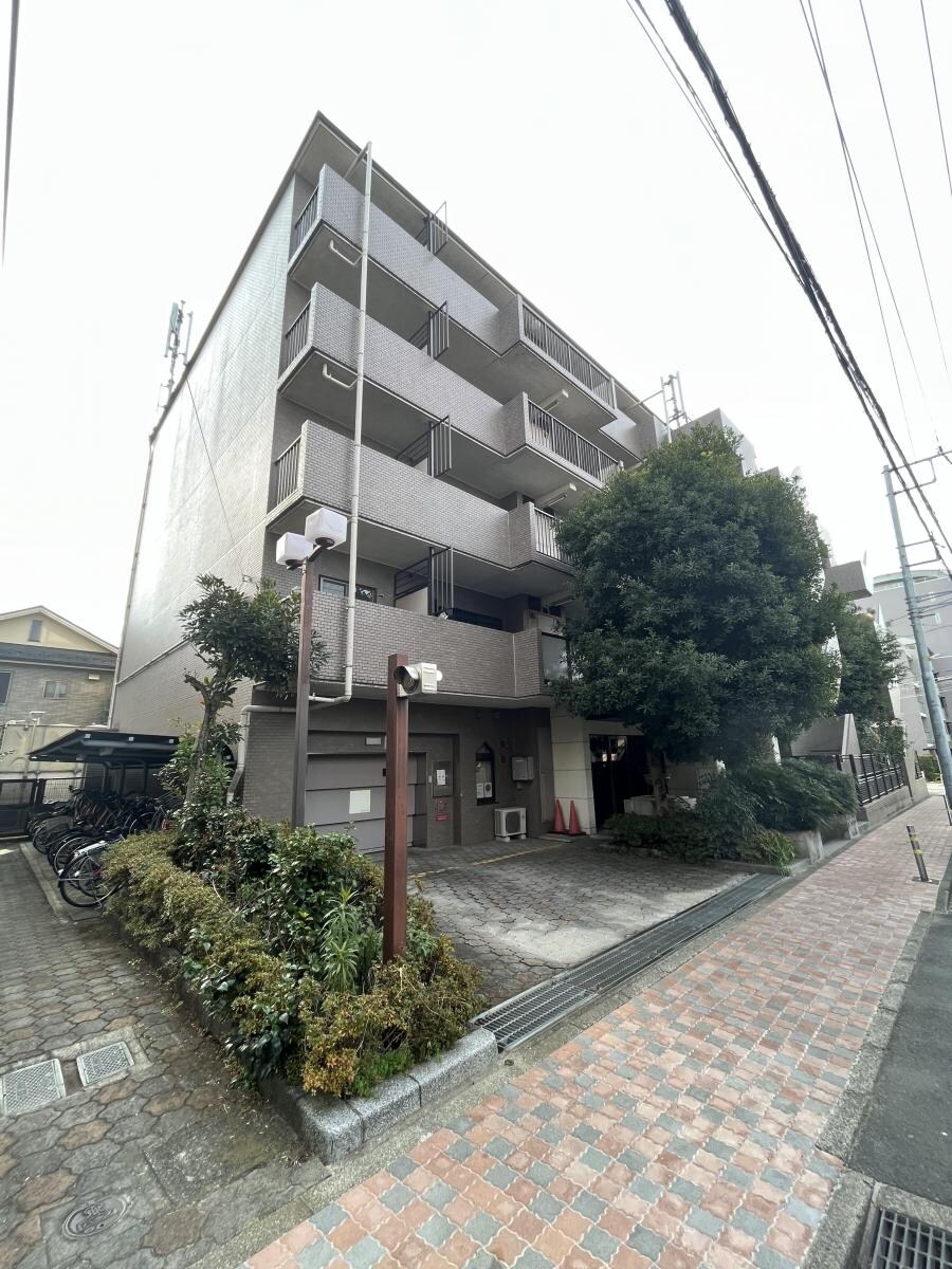 クレアハウス壱番館の物件外観写真