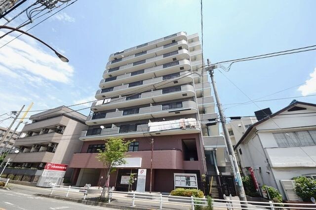 シャン・ド・フルールの物件外観写真