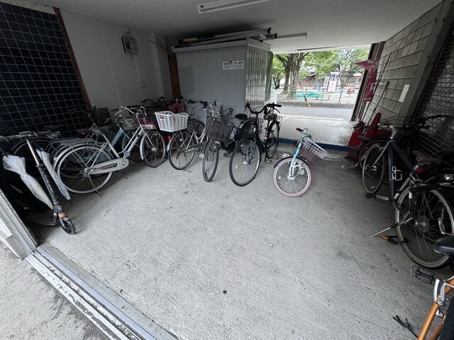 松葉第一マンションの物件内観写真