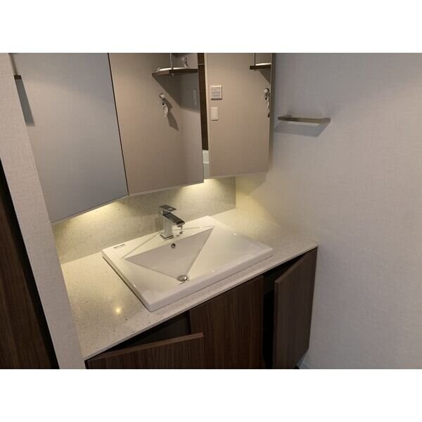 ザ・プラセシオン名古屋駅の物件内観写真