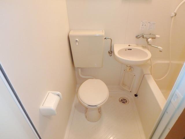 フェニックス芦花公園駅前壱番館の物件内観写真