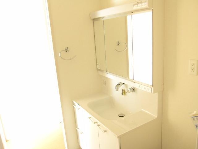 コモレビ大蔵　Ｂ棟の物件内観写真