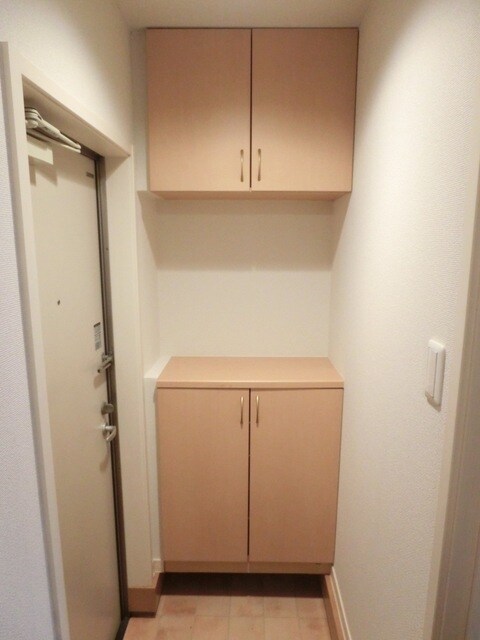 フローラ松が丘の物件内観写真