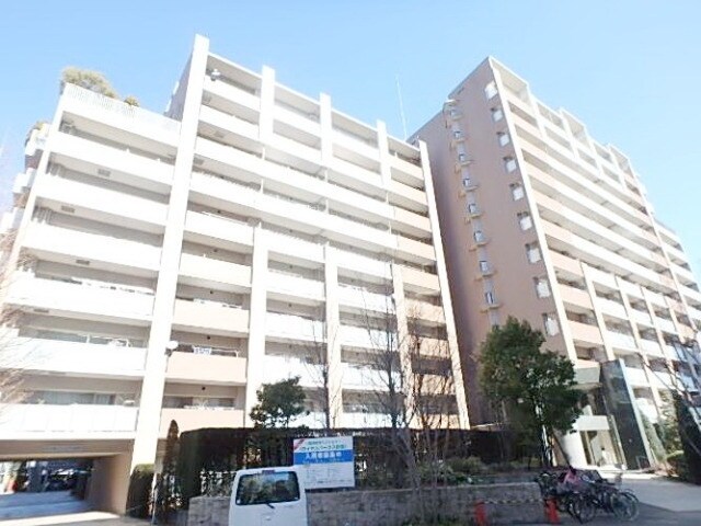 ロイヤルパークス荻窪の物件外観写真