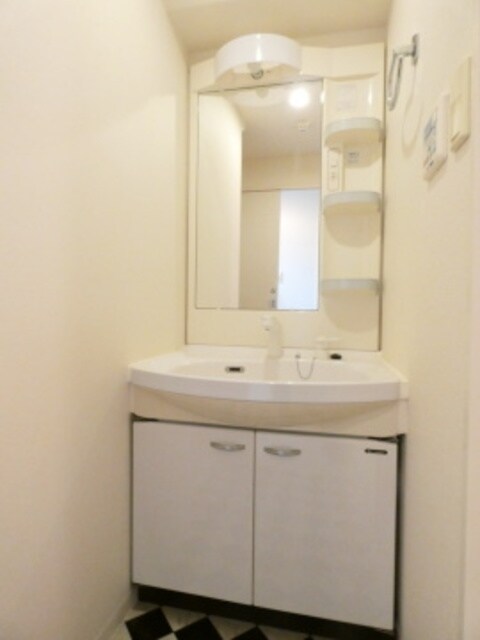 ステージファースト新中野の物件内観写真