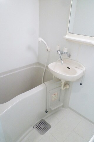 ガーラプレイス八幡山壱番館　の物件内観写真