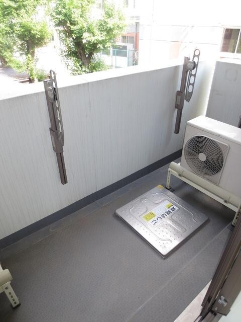 カスタリア三宿の物件内観写真