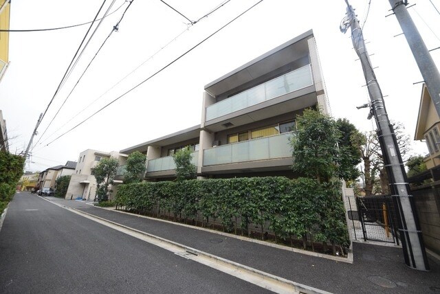 フレンシア高円寺の物件外観写真