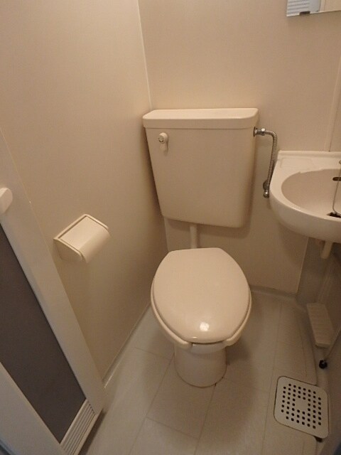 サンパレス松庵の物件内観写真