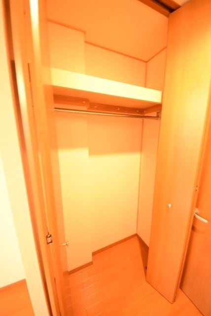 ハイネスコートの物件内観写真