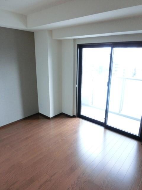 ＡＶＥＮＩＲ渋谷本町の物件内観写真