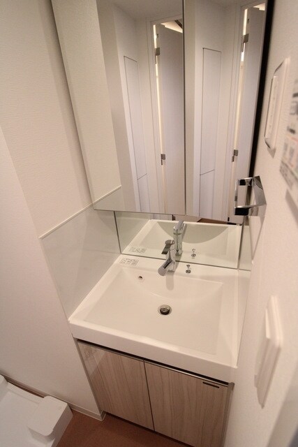 アジールコート新高円寺の物件内観写真