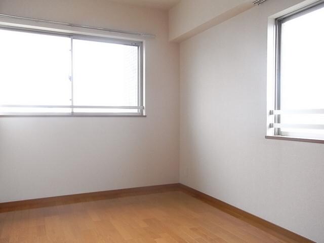 リリエンベルグ弐番館の物件内観写真