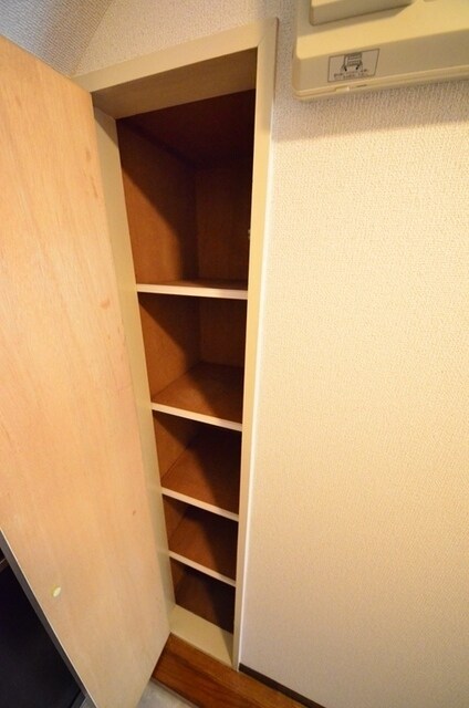 エステーム下高井戸の物件内観写真