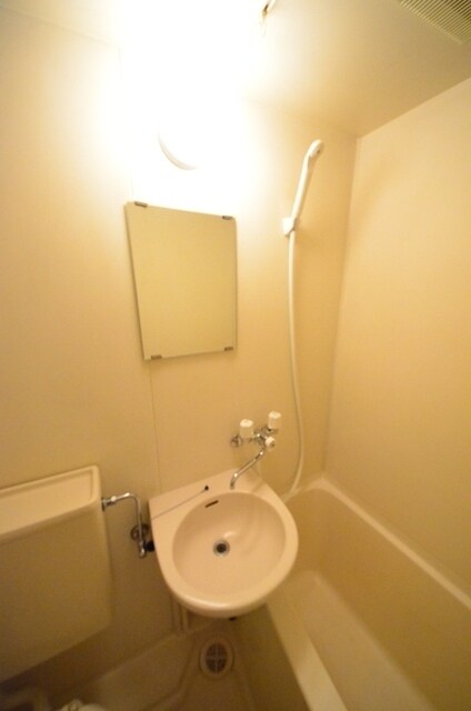 エステーム下高井戸の物件内観写真