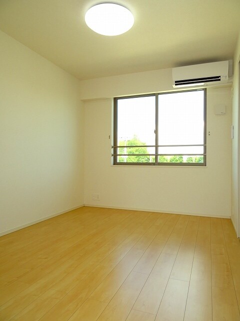 ヴィオレッタの物件内観写真