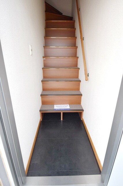 レオパレス雷塚IIの物件内観写真