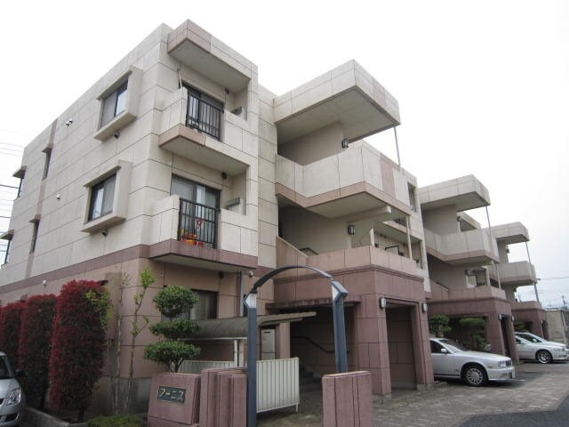 アーニスの物件外観写真