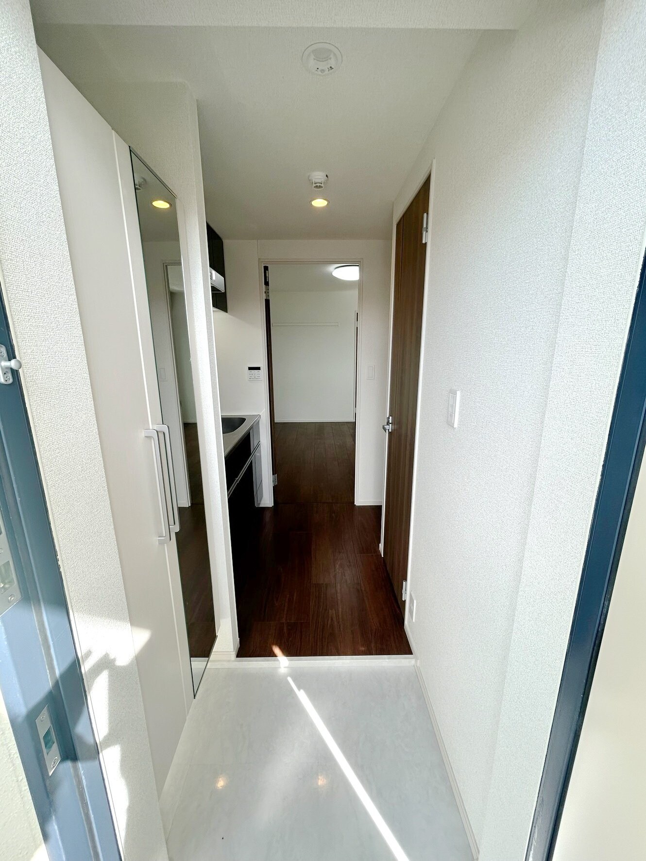 BASE SIDE ROUTE16の物件内観写真