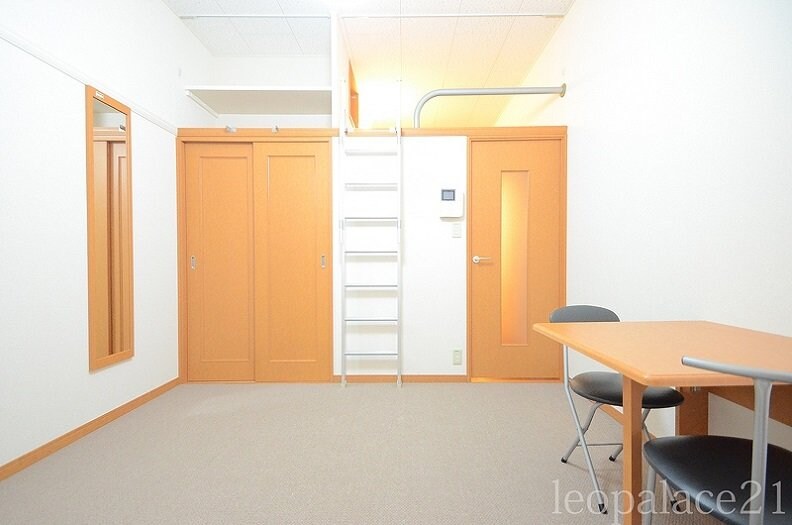 レオパレス西砂川の物件内観写真