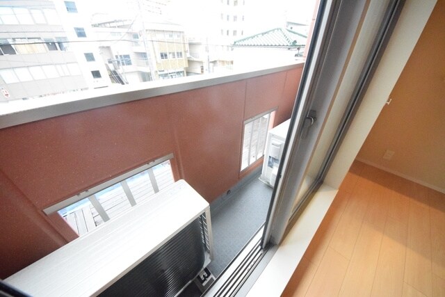 マンション国母の物件内観写真