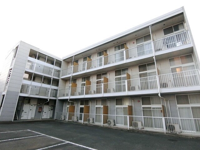 レオパレス立野の物件外観写真