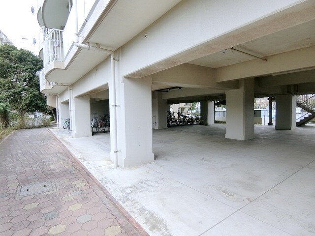 西武拝島ハイツ１号棟の物件内観写真