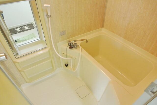 ローズシャトル１号館の物件内観写真