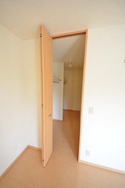 ツインオークスコートＮの物件内観写真