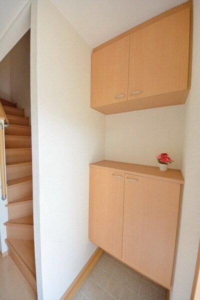 ツインオークスコートＮの物件内観写真